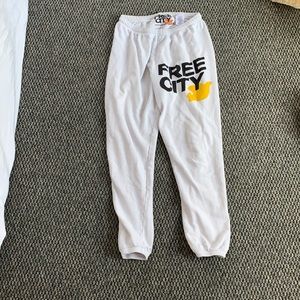 Free City Sweatpants